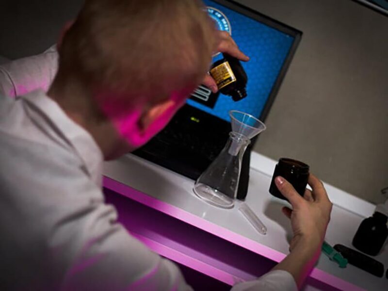 Warsaw: 60-minute Escape Room Challenge for Teams - Key Points