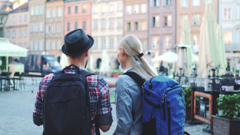 Warsaw: Capture the most Photogenic Spots with a Local - Comfortable, Weather-Ready Planning