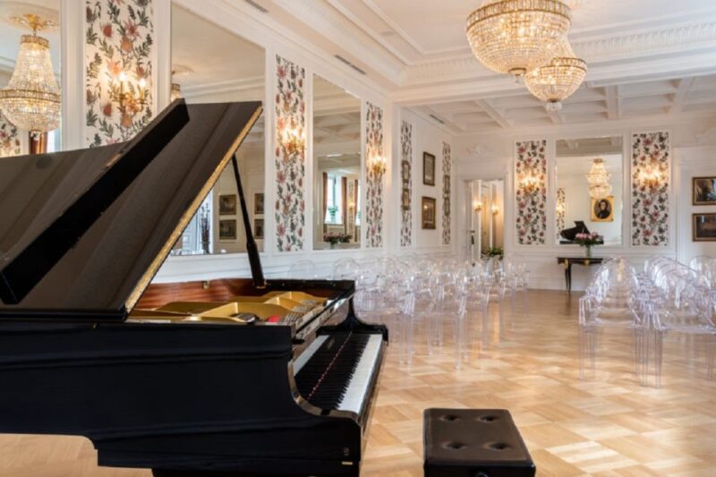 Warsaw: Chopin Concert Ticket With Glass of Champagne - The Experience: A Night of Music and Stories