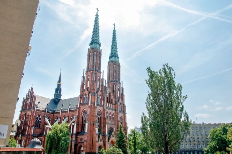 Warsaw: City Sightseeing Hop-On Hop-Off Bus Tour - The Audio Commentary: Multilingual Support