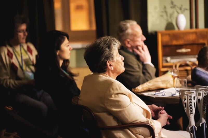 Warsaw Concert: Chopin  Painted by Candlelights with Wine - Top-Notch Live Music from Skilled Pianists