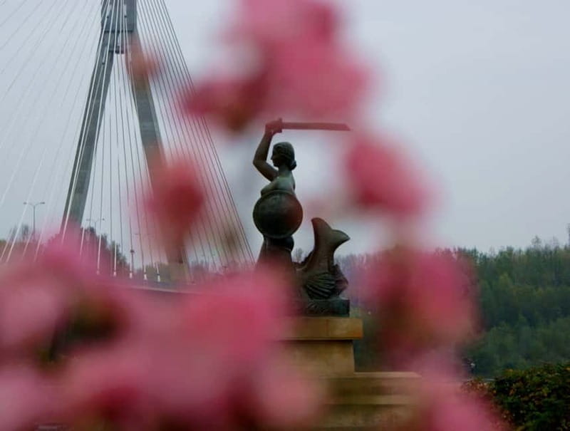 Warsaw: Exclusive city tour with photo session - Frequently Asked Questions