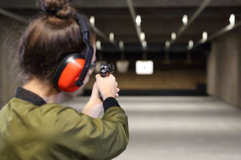 Warsaw: Gun Shooting Experience with Transfers - Key Points