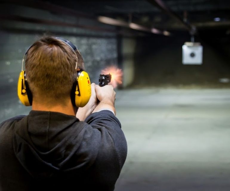 Warsaw: Gun Shooting Experience with Transfers - Customer Service and Reviews