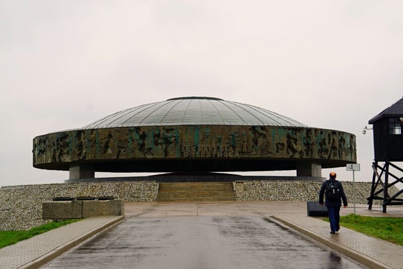 Warsaw: Majdanek Concentration Camp & Lublin Guided Day Tour - Accessibility and Pacing: What to Keep in Mind