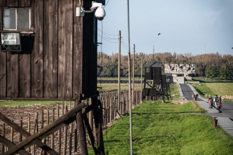 Warsaw: Majdanek Concentration Camp & Lublin Guided Day Tour - Discovering Lublin’s Architectural and Cultural Heritage