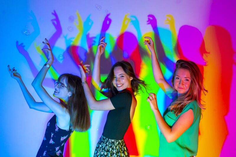 Warsaw: Museum World of Illusion Entry Ticket - Accessibility and Meeting Points