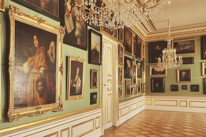 Warsaw Old Town with Royal Castle + Lazienki Park: PRIVATE TOUR /inc. Pick-up/ - Optional Guided Tours in the Royal Castle and Lazienki Park