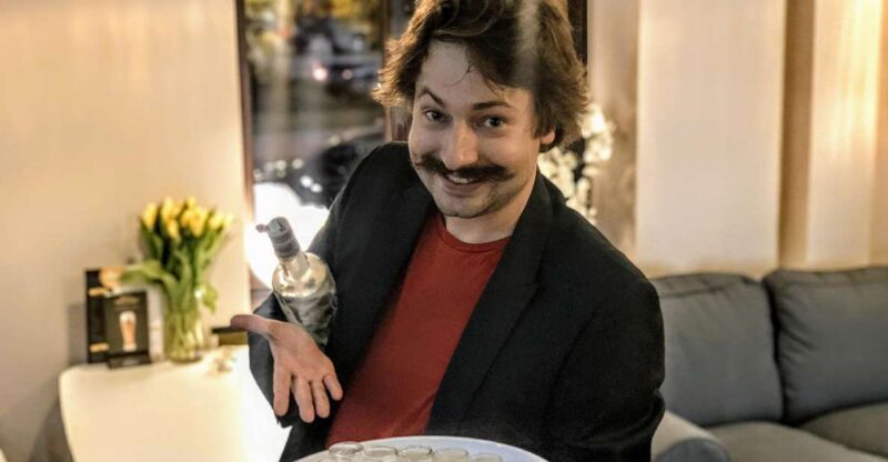 Warsaw: Polish Vodka Tasting Experience with Local Expert - Central Warsaw Venue for Authentic Vodka Sessions