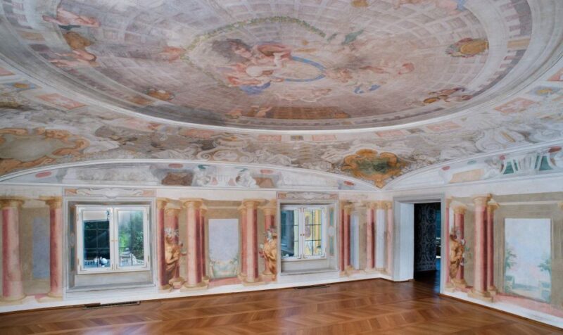 Warsaw Private Wilanow Palace & Garden Tour - Why This Tour Stands Out