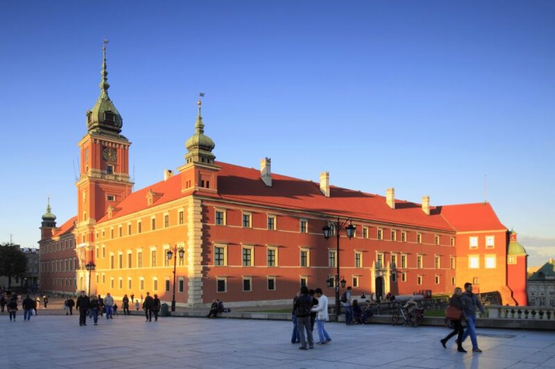 Warsaw: Skip-the-Line Royal Castle Guided Tour - Exploring Warsaw’s Royal Apartments and Historical Rooms