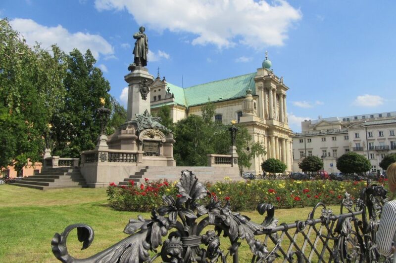 Warsaw: Skip-the-Line Royal Castle Guided Tour - The 3-Hour Tour: Combining the Castle with Old Town Highlights