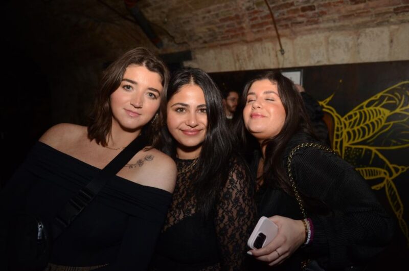 Warsaw: The Original Pub Crawl with Optional Open Bar - Practical Details: Meeting Point and Dress Code