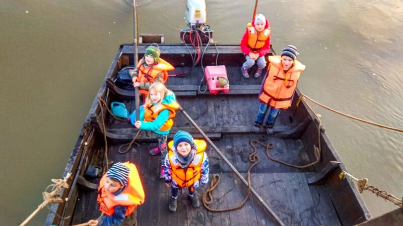 Warsaw: Traditional Galar Cruise on The Vistula River - Audio Guide and Onboard Comforts Enhance the Experience