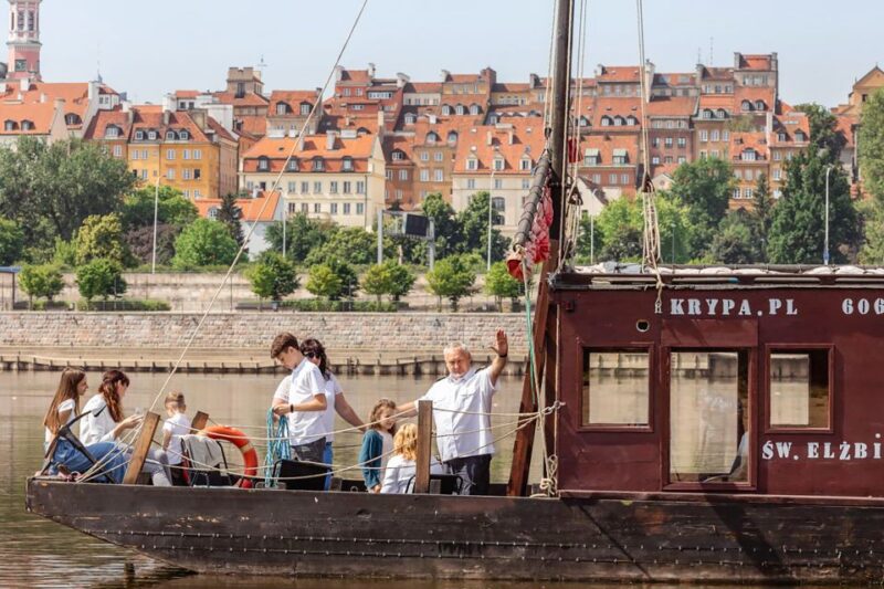 Warsaw: Traditional Galar Cruise on The Vistula River - What Sets This Tour Apart from Other Vistula Cruises