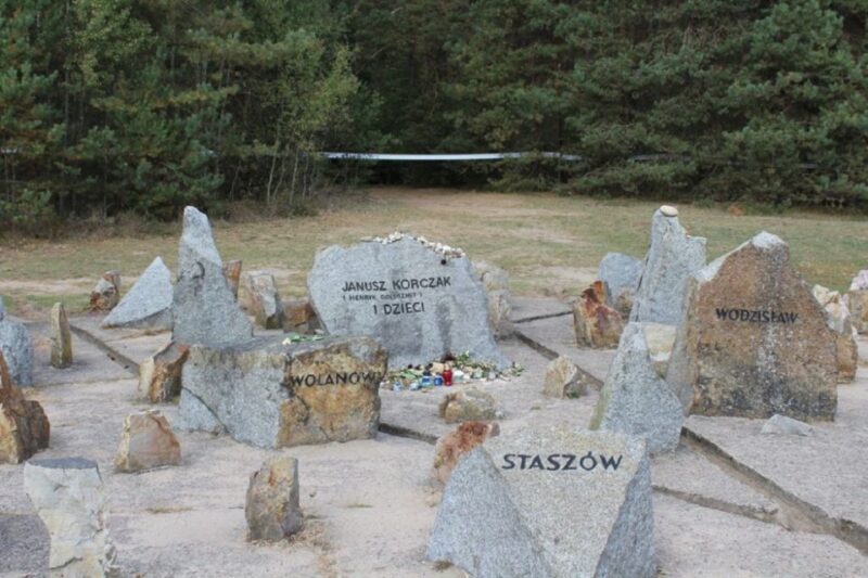 Warsaw: Treblinka Heartbreaking Concentration Camp Tour - Timing and Pacing of the Tour