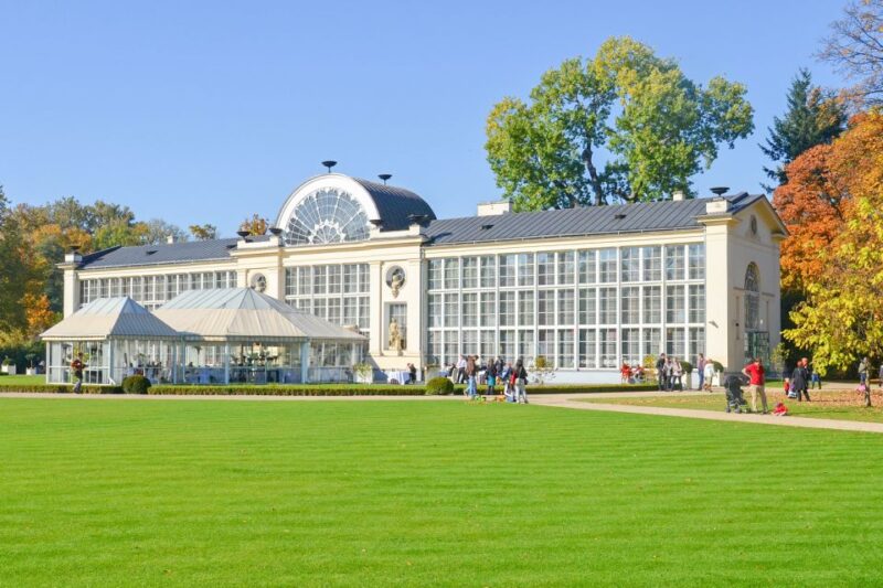 Warsaw: Warsaw Historical Group Tour with Pickup & Drop-Off - Key Points