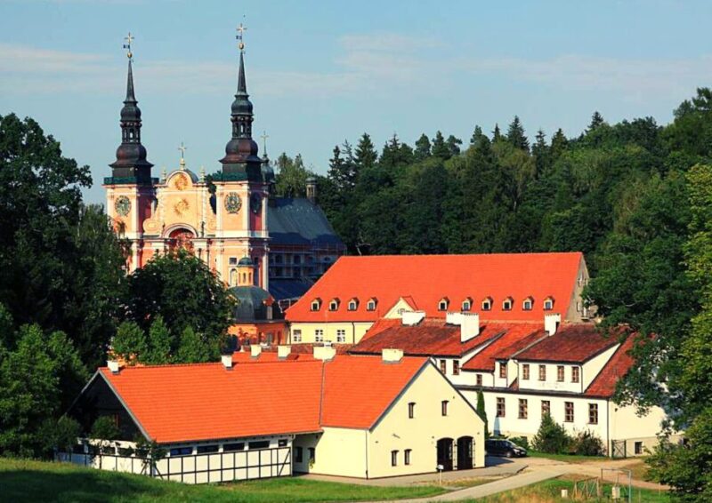 Warsaw: Wolf's Lair & Swieta Lipka Small-Group Tour + Lunch - Flexibility and Booking Options