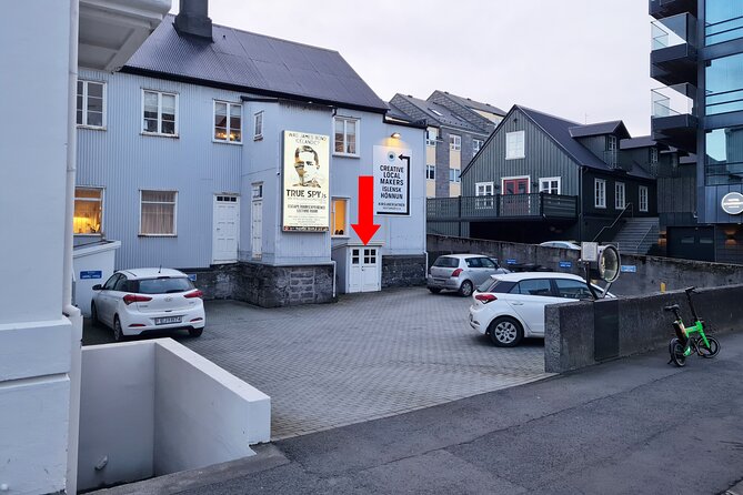 Was James Bond Icelandic? Ticket with One Hour Lecture - Explore the True Story Behind James Bonds Inspiration in Reykjavik