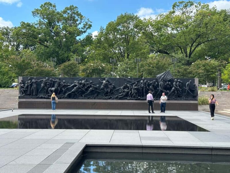 Washington, D.C.: Guided Tour of Military Memorials - Tour Highlights: Major Memorials Honoring U.S. Military History