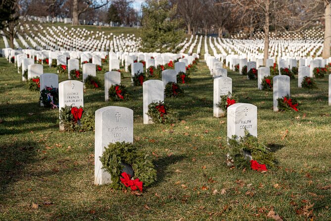 Washington D.C. Tour from New York - The White House Exterior and Political Landmarks