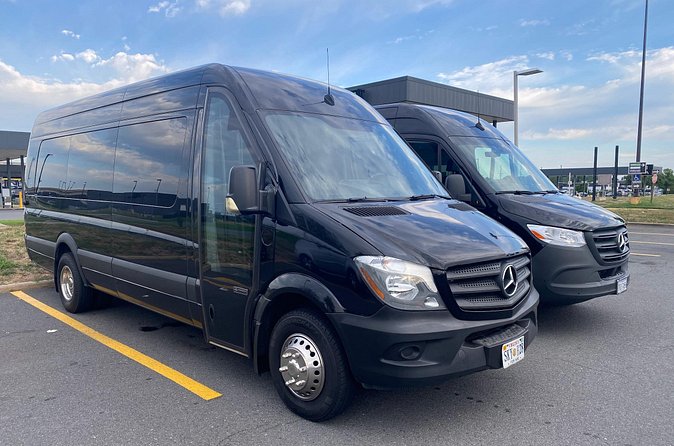 Washington DC 4 Hour Private Tour in Luxury Van - Paying Respects at War Memorials