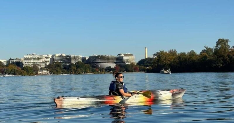 Washington, DC: Guided Kayak Tour of the Monuments - Paddling Past Washington’s Iconic Landmarks from the Water