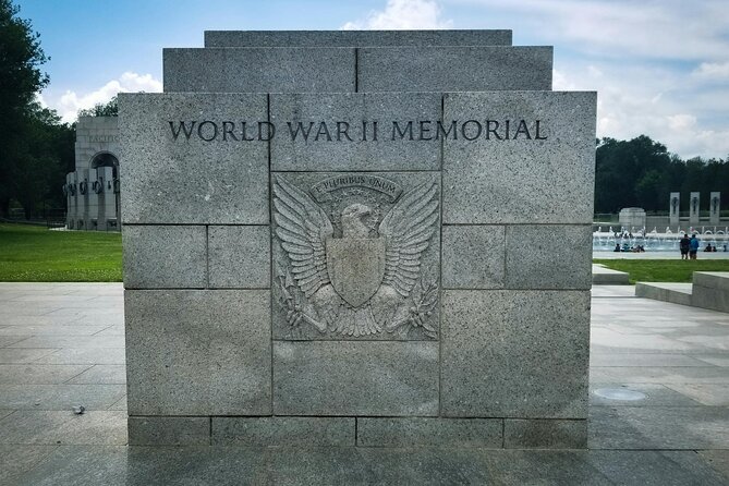 Washington DC Iconic Monuments and Landmarks Small Group 12 Tour - Unforgettable Views at the Martin Luther King, Jr. Memorial