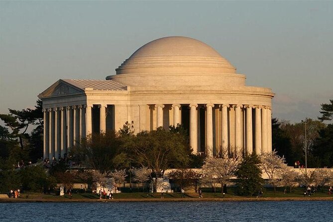 Washington DC Legend privite Cart Shuttle Tour - Washington DC Legend Private Cart Shuttle Tour: Overview and Booking Details