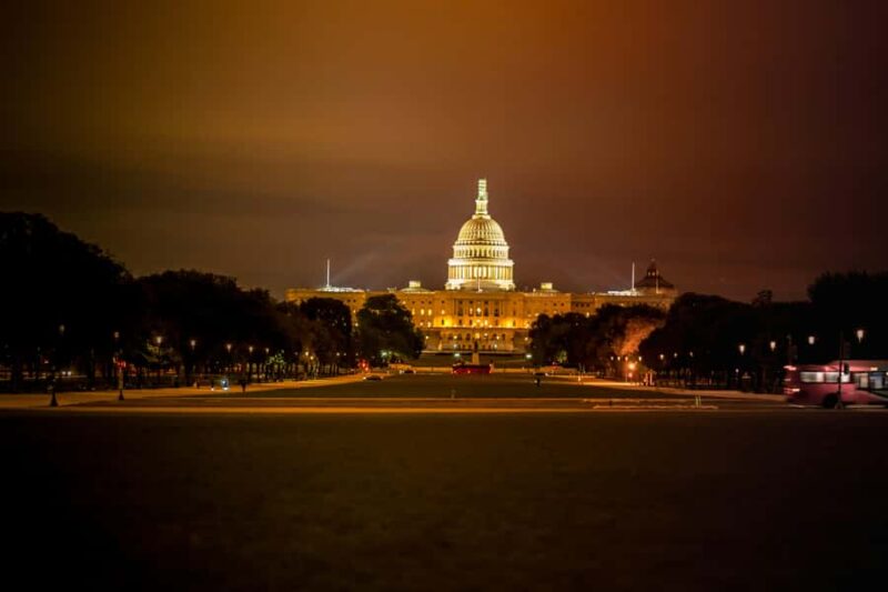 Washington DC: Monuments Moonlight Guided Electric Cart Tour - Iconic Memorials and Landmarks in the Night Lights