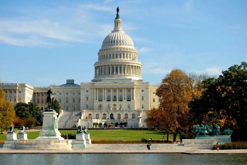 Washington DC: Morning Bus & Walking Tour of the Monuments - The 3-Hour Guided Tour Experience