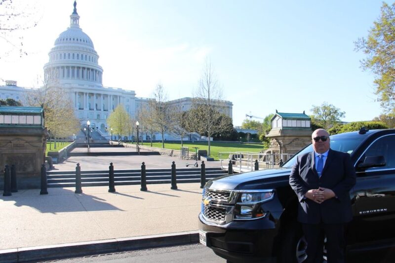 Washington DC: Multilingual Private Day or Evening SUV Tour - Luxury SUV Offers a Private, Comfortable Sightseeing Experience