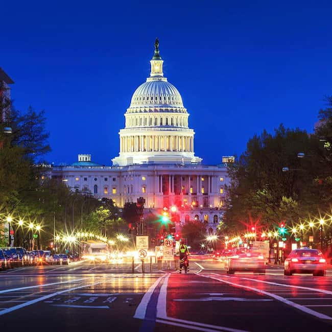Washington DC: Night Tour of the City's Iconic Landmarks - Explore Washington DC’s Nighttime Landmarks for $150