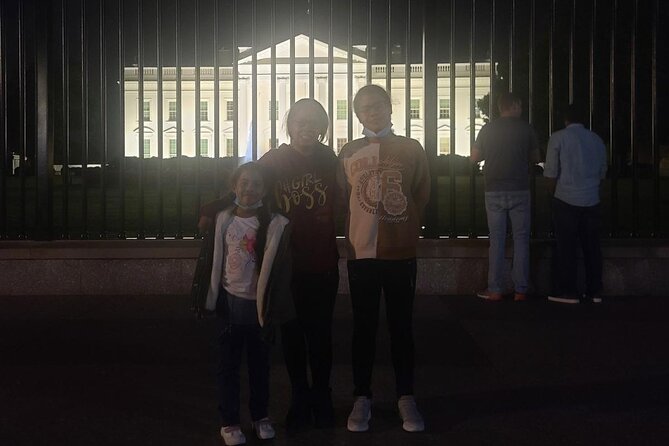 Washington, DC Self-Guided Private SUV TourMonuments & Memorials - Who Will Appreciate This Tour?