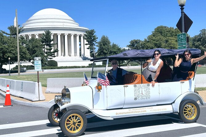 Washington DC Sightseeing Tour by Electric cart or Vintage Car - Discover Washington DC in Style with a Vintage or Electric Car Tour