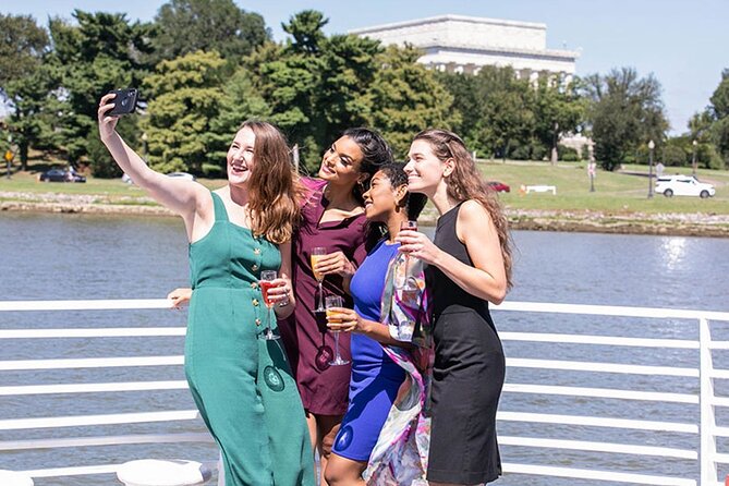 Washington DC Signature Bottomless Mimosa Brunch Cruise - Entertainment and Atmosphere with a Live DJ