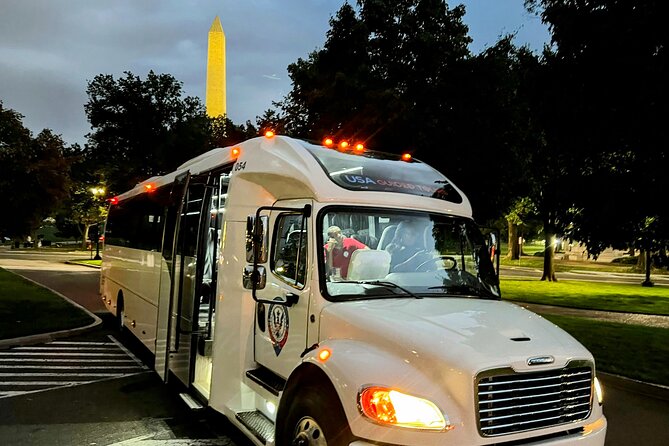 Washington DC's Scandalous History Night Tour - Start at the US Navy Memorial Plaza for an Evening of Political Tales