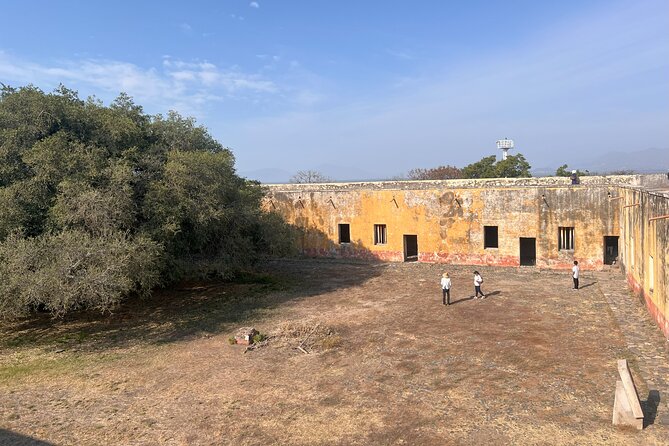 Water TOUR - Lakes, Islands, Fortresses and Artisan Workshops - Visiting Ajijic - A Pueblo Mágico