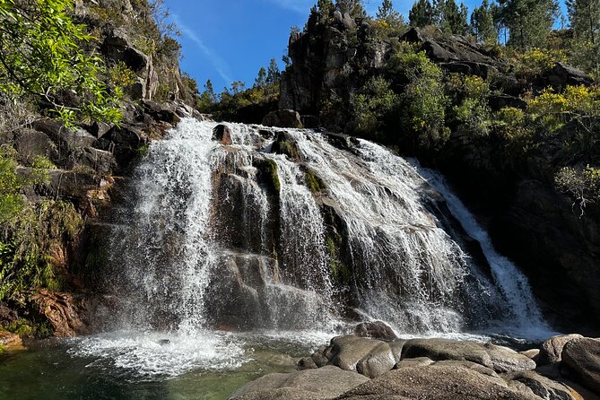 Waterfall Route in Peneda Gêres National Park - Practical Details: Meeting Point and Operating Hours