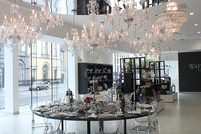 Waterford, Kilkenny and House of Waterford Crystal - Exploring Kilkenny Castle and its Enchanting Surroundings