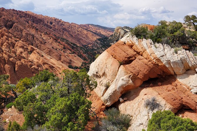 Waterpocket Fold Offroad Tour to Strike Valley Overlook - Flexibility and Cancellation Policy