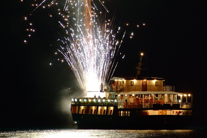 Wave Dancer Deluxe Night Cruise with Fireworks - Adults Only - The Fireworks Display: A Nighttime Spectacle