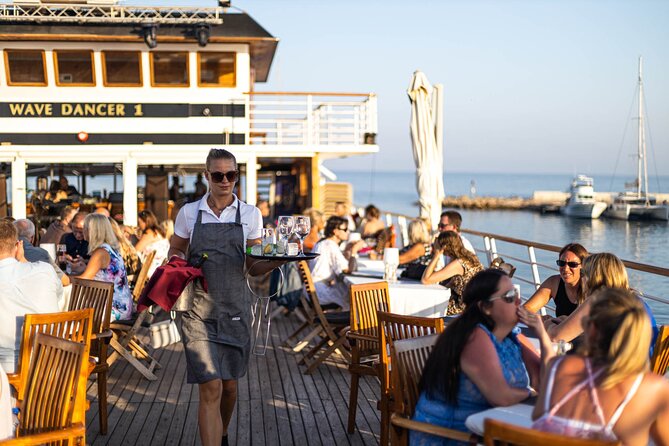 Wave Dancer Fireworks Night Cruise - Practical Details: Meeting Point, Duration, and Accessibility