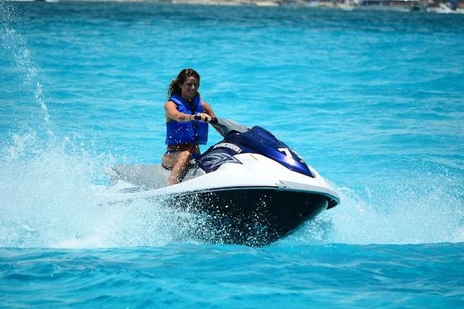 Wave runner - Cancun Wave Runner: The Perfect Quick Thrill in Nichupté Lagoon