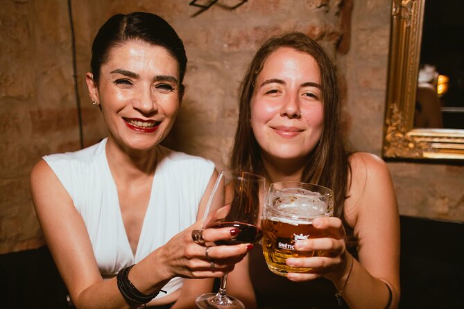 Wednesday Night Live Music and Cocktails Ticket in Kontakt Bar - What to Expect from the Contact Bar Atmosphere