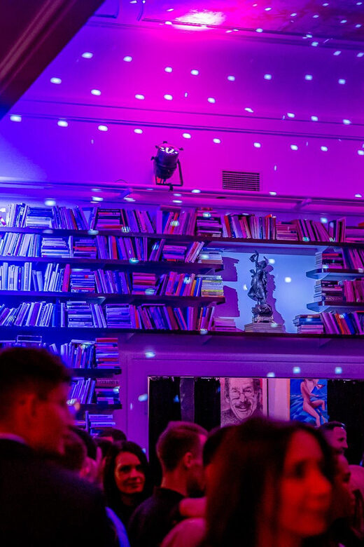 Weekend Night @ The 2nd Floor Secret Club (House / Tech) - Discover the Unique Night at The 2nd Floor Secret Club in Prague