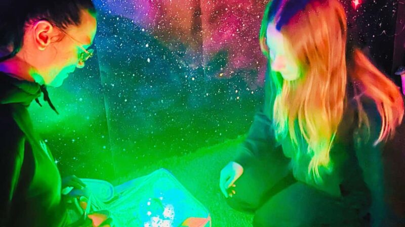 Weimar: Kids' birthday party, all-inclusive package, kids' escape & color tunnel game - Discover a Unique Kids Birthday Celebration in Weimar