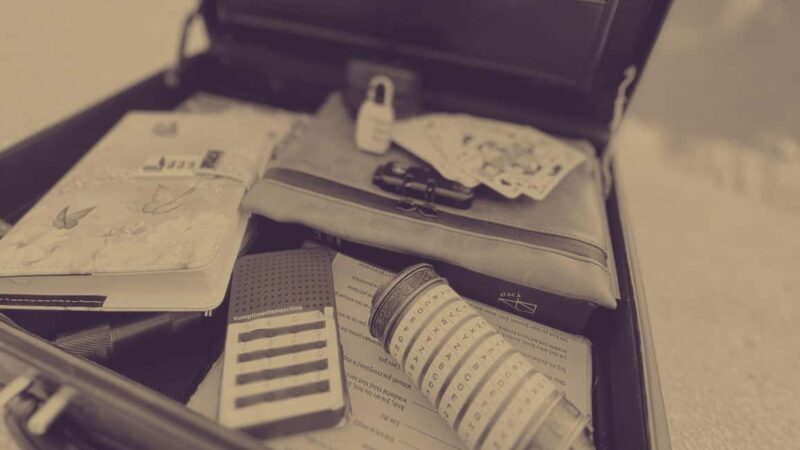 Weimar: The Wisdom of Life, puzzle game with dinner at a restaurant - Comparing "The Wisdom of Life" to Other Weimar Tours