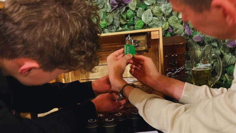 Weimar: The Wisdom of Life, puzzle game with dinner at a restaurant - The Experience Provider: Spaß im Team