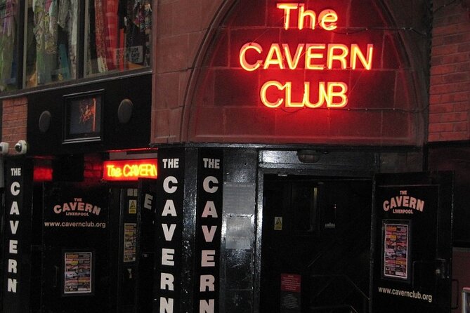 Welcome to Liverpool: Private 2-hour Walking Tour - Key Points